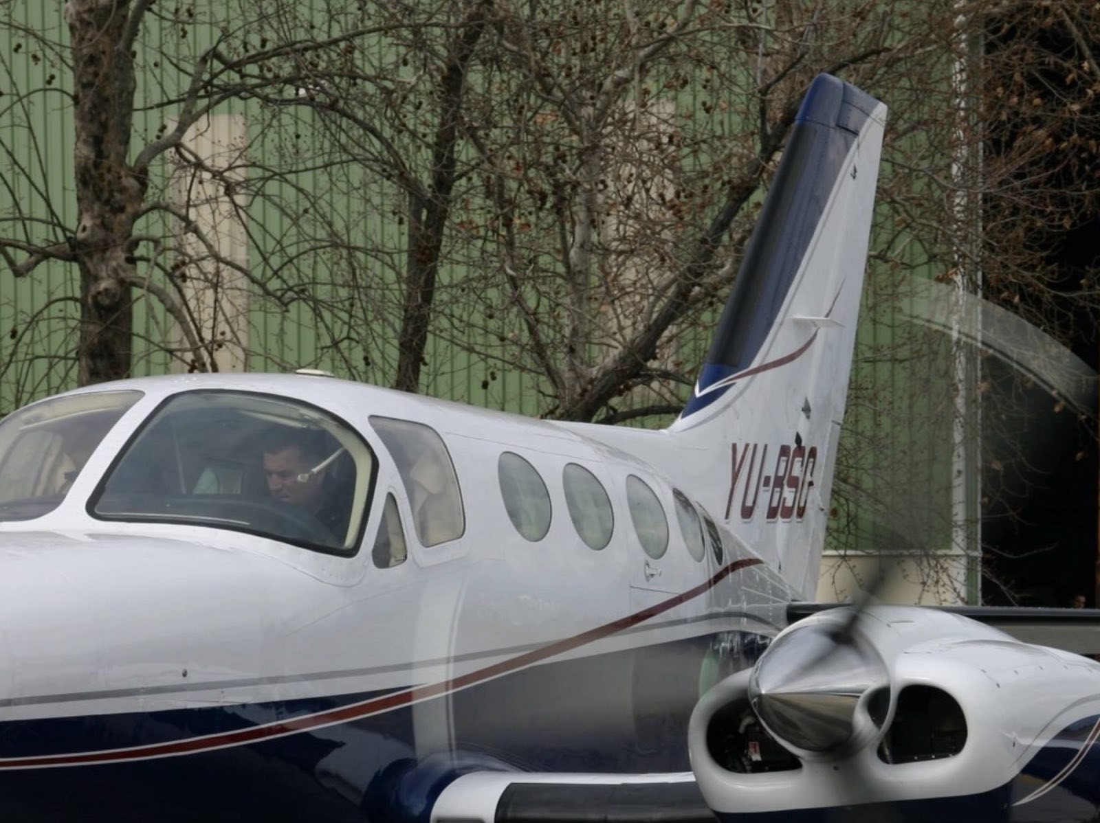 Aeroplane training in Montenegro
