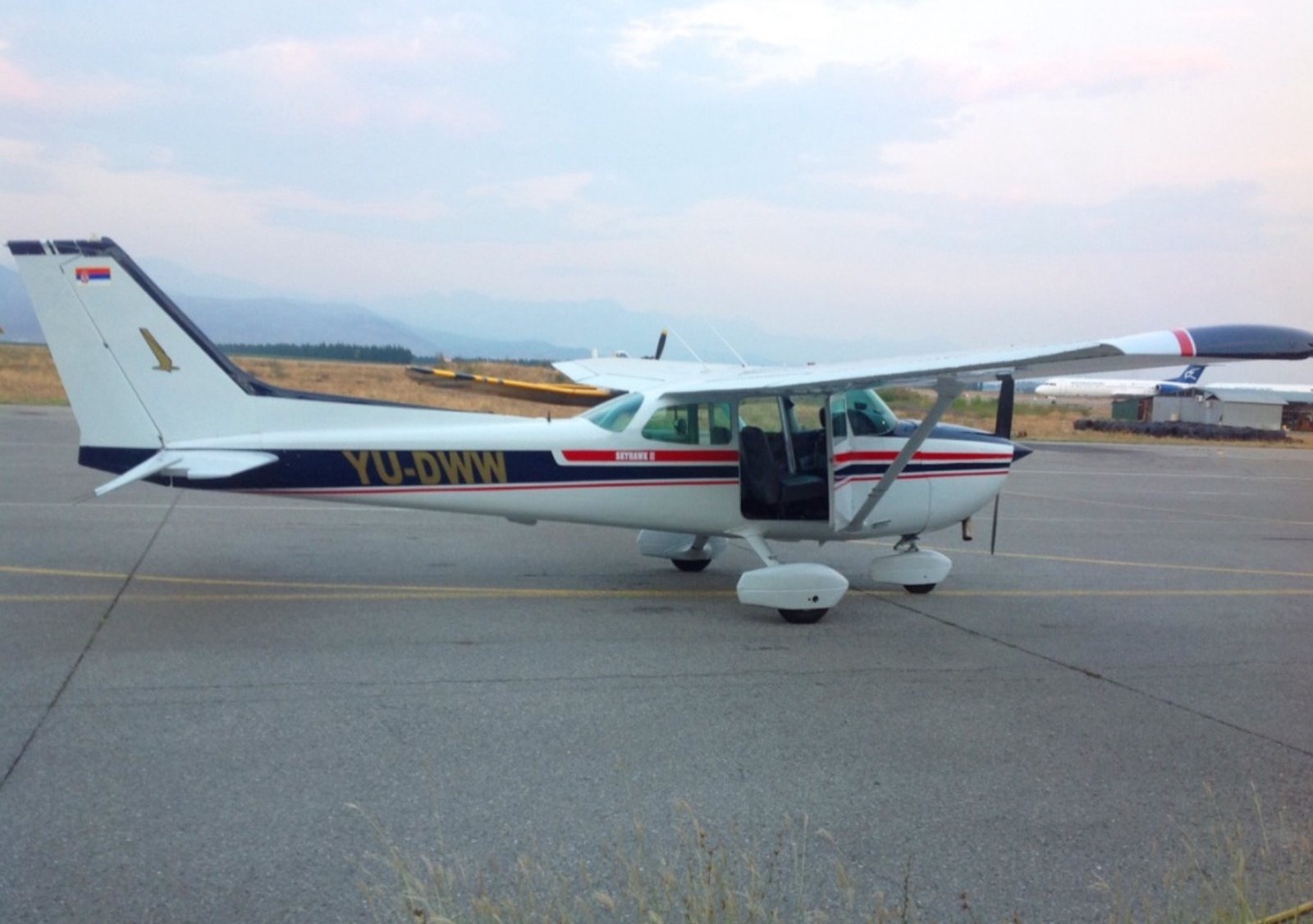 Aeroplane training in Montenegro