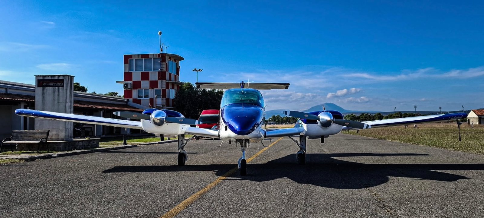 FAM Beechcraft Duchess at the airport